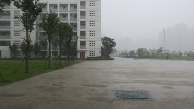 湖北武穴:高考前夜,武穴中学名师为考生速递“密钥”