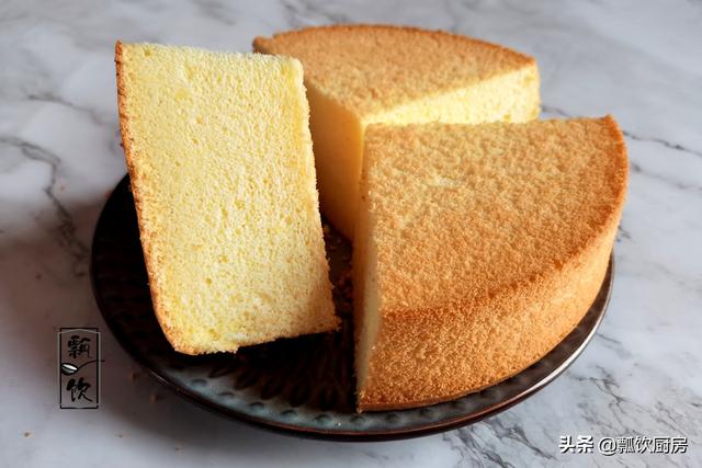 用普通面粉做蛋糕，掌握这几点，照样松软，不塌不成饼，一做成功