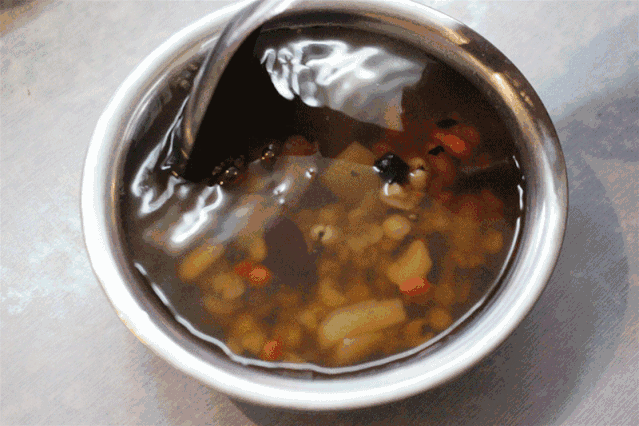 三亚1.5h直达！这座全国荔枝第一甜的海滨古城，