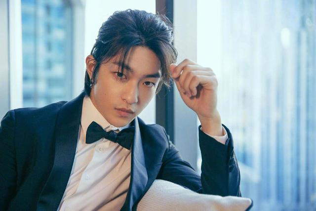 2个|4天约会2个美女被挂上热搜！林更新是怎么做到绯闻不断 口碑却不受影响的？