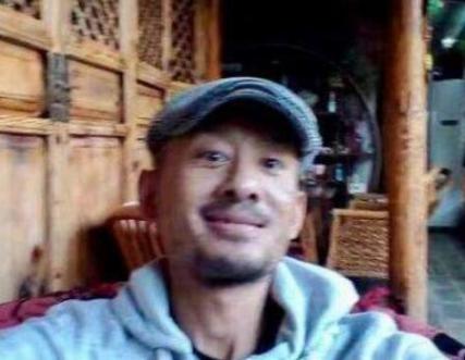 官宣：被网友造谣“吃软饭”，坐拥千万豪车豪