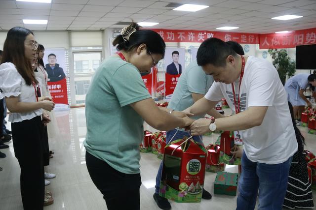 端午已至，这个老板看到的却不仅仅是粽子