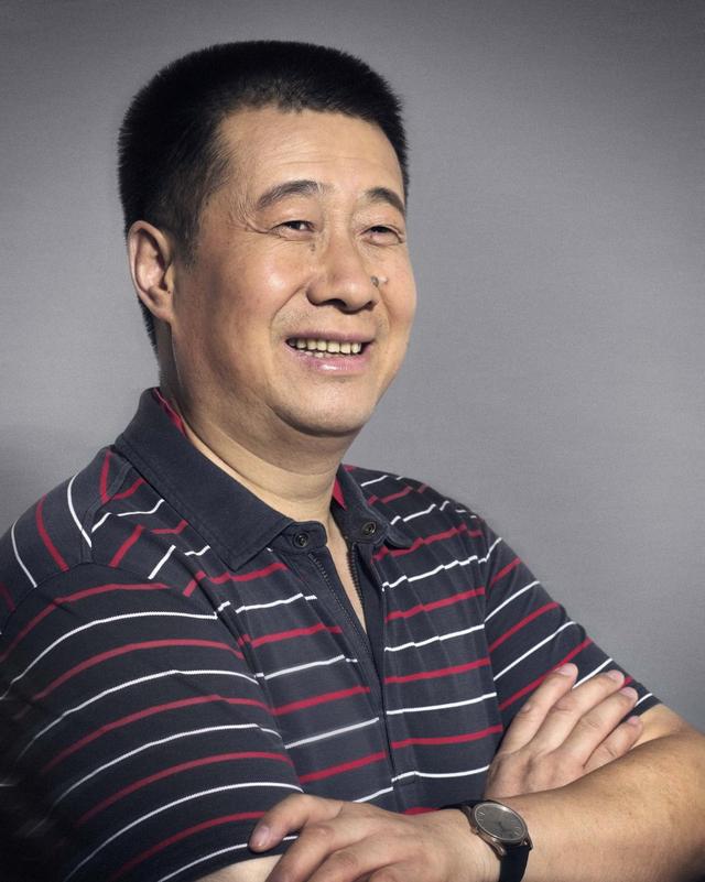 公益电影《金瓯》总制片人辛建国失联 导演田七很无奈