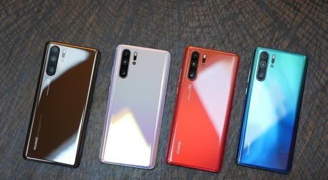 华为冲刺销量，价格缩水2100元，128GB+50倍远射+