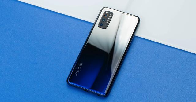 IQOO Neo3：恭喜你！“直降”288