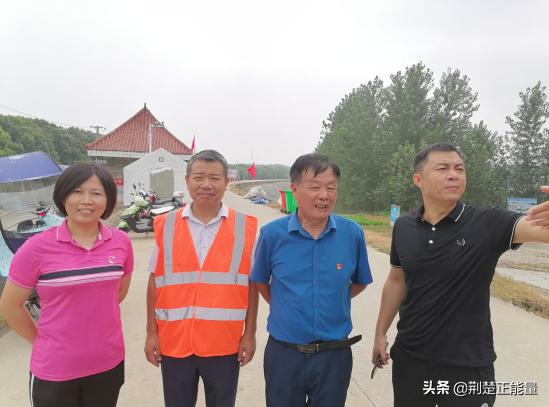 湖北武穴陈昌明：“大家，辛苦了！御江集团看你们来啦！”
