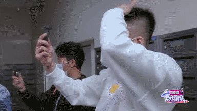 郭艾伦又又又又上综艺了！这回你不服不行