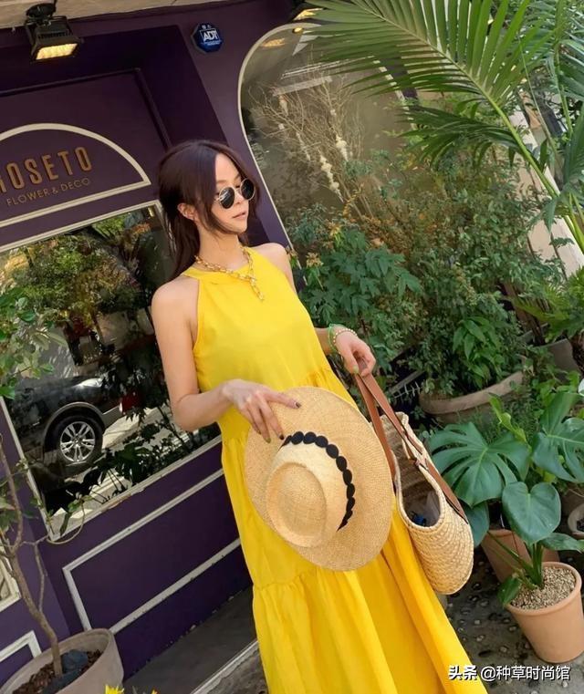 “牛油果绿”out了？2020正流行的“橘子汽水穿搭”太美了