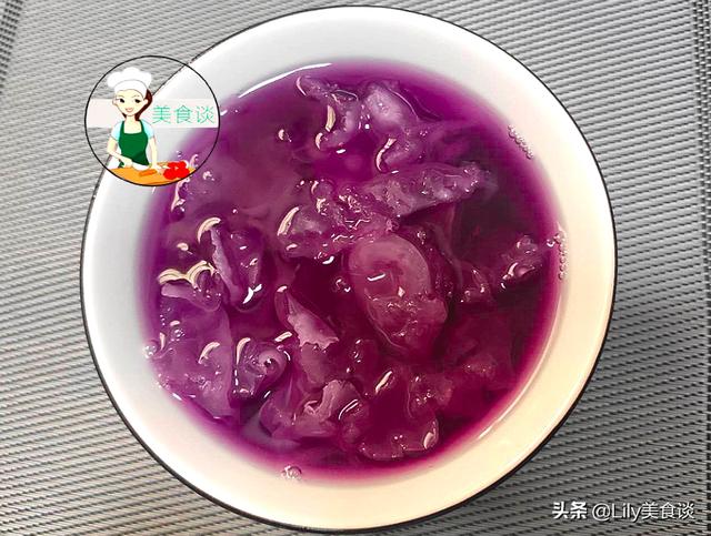 8月，这碗糖水女人多喝，清热消暑，还养颜嫩肤，再热也精神饱满
