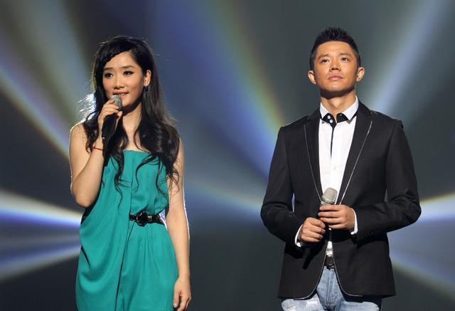 凤凰传奇这样分账，怪不得曾毅称离不开玲花，却成不了情侣