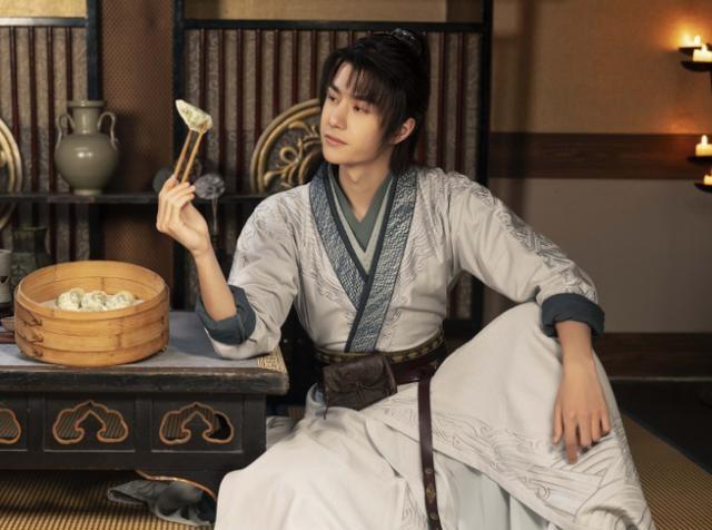 王一博再次秒删微博，因为风扇哭笑不得，值得