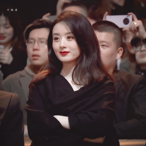 [辣妈]《中餐厅》路透来啦！辣妈赵丽颖加入 生孩子后气质大变腰身比例绝了