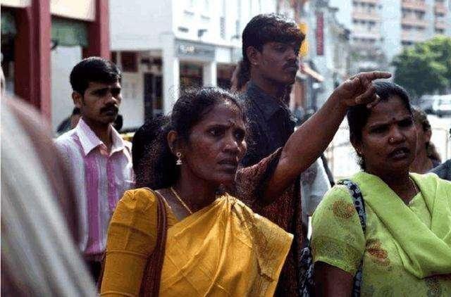 印度人在中国被叫阿3，那中国人在印度被叫什么