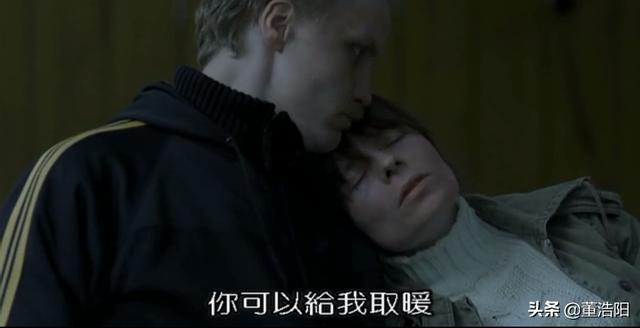 明明是少儿不宜的剧情，看完却让人红了眼睛