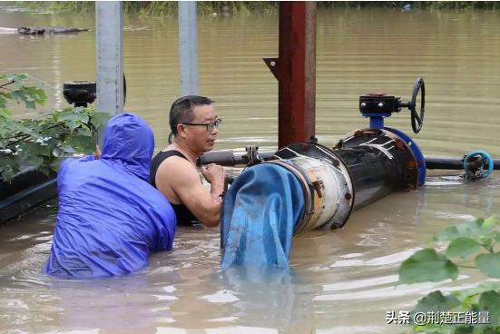 湖北武穴：聚焦住建系统众志成城战洪图