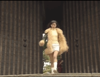 国内娱乐圈里这些美腿的姐姐们，你慕了吗？手