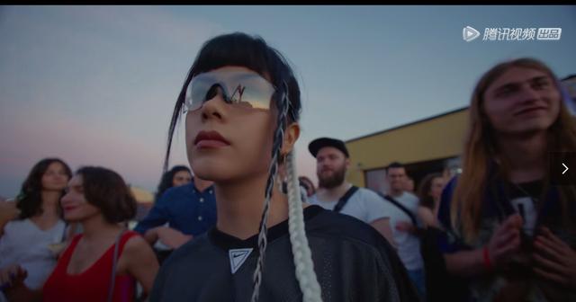 《乘风破浪的姐姐》：富太有退路，而她们有武