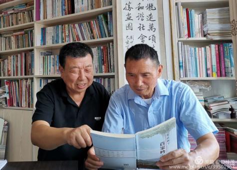 湖北黄梅诗人：防汛抗洪，举笔作诗数千首，弘扬时代正气
