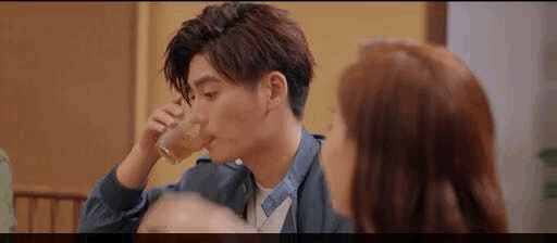 《怪你过分美丽》自荐进组的她太抢眼，和秦岚