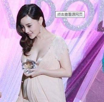 李小璐和贾乃亮离婚半年多，终于明白，这不能全怪李小璐