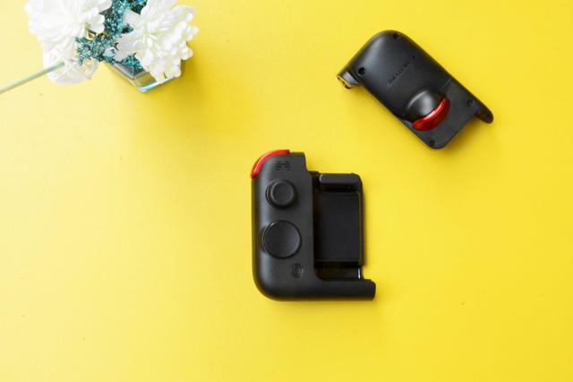 创新组合式设计、按键手感全面升级——北通G2游戏手柄测评