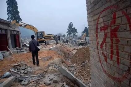 为骗拆迁款，全家互相结离婚10次，婆婆"嫁"亲家公