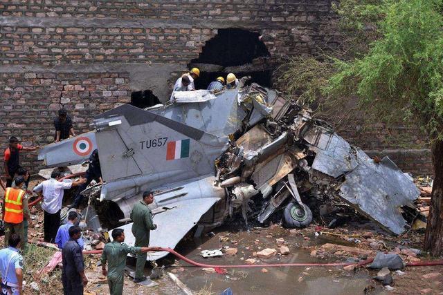 印度新增日破2万例，在边界挑衅引发冲突，印度