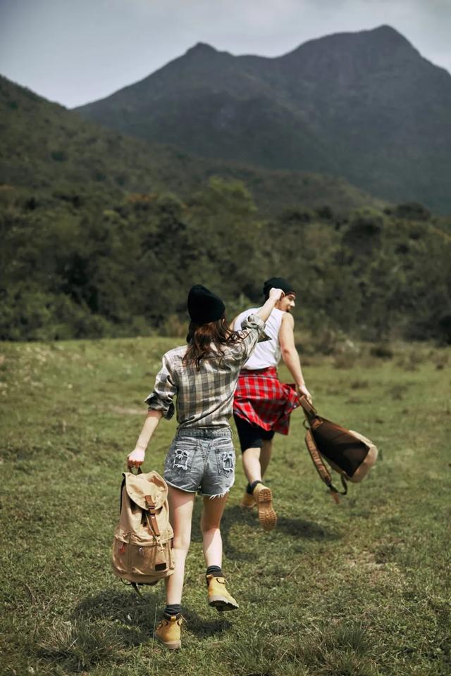 人均500元！这座有海有羊有草原的小城，随手一拍尽显异国风情