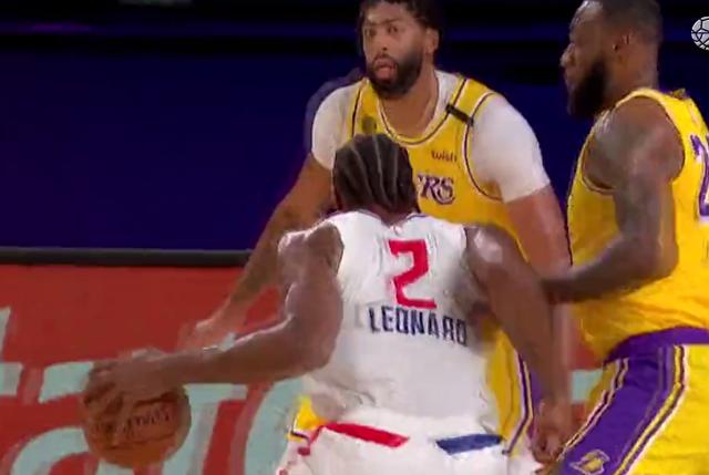 【影片】35歲詹姆斯拚命了！可愛不要擋拆，直面單挑詹姆斯，強行跳投三不沾！-黑特籃球-NBA新聞影音圖片分享社區