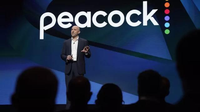 股价大跌近10%、流媒体混战加剧，留给Netflix的红