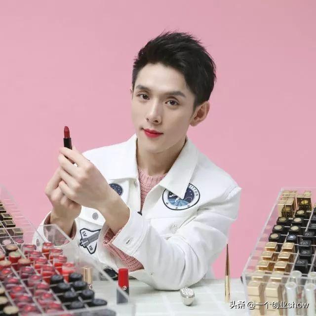 只见人吃肉不见人挨打，于是网红，成为了当下