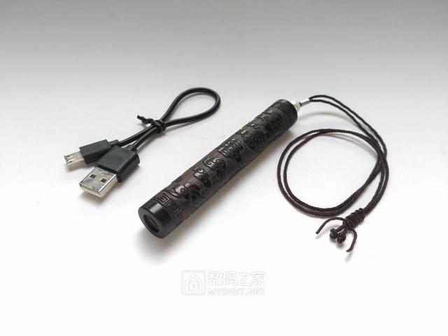 轻轻一吹即可点燃，现代火折子USB充电打火机拆