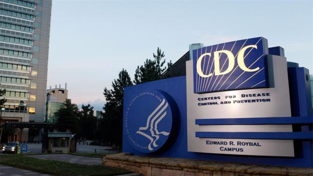 特朗普阻挠CDC百亿抗疫经费，美媒：白宫正在变成疯人院