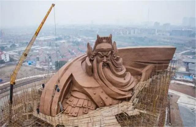关公|世界最大关公雕像被指违建 开发商称是艺术品