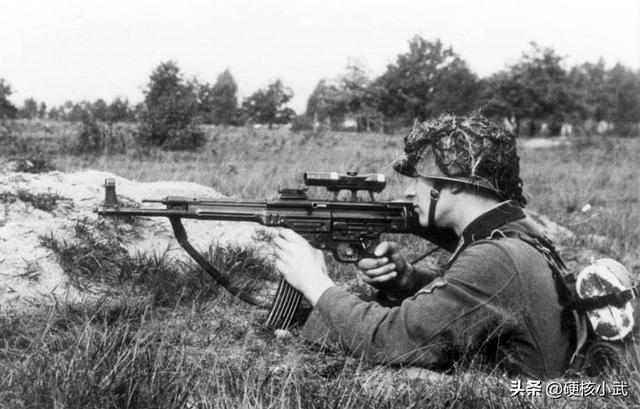 德国StG44与苏联AK47，浅谈两支步枪的前世今生