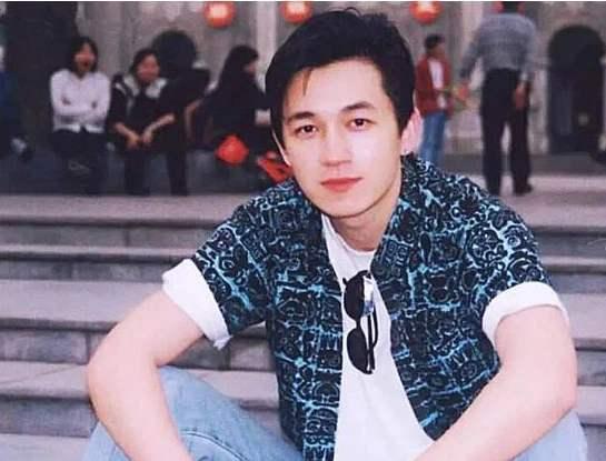 被出轨的前妻诬陷“嗜赌成性”，隐匿7年，守得云开见“粤明”