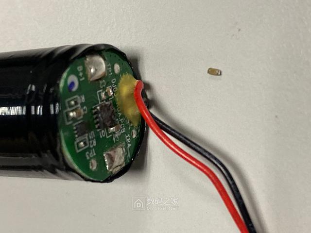 大疆精灵3SE无人机拆解，WIFI图传最高升限4km，内