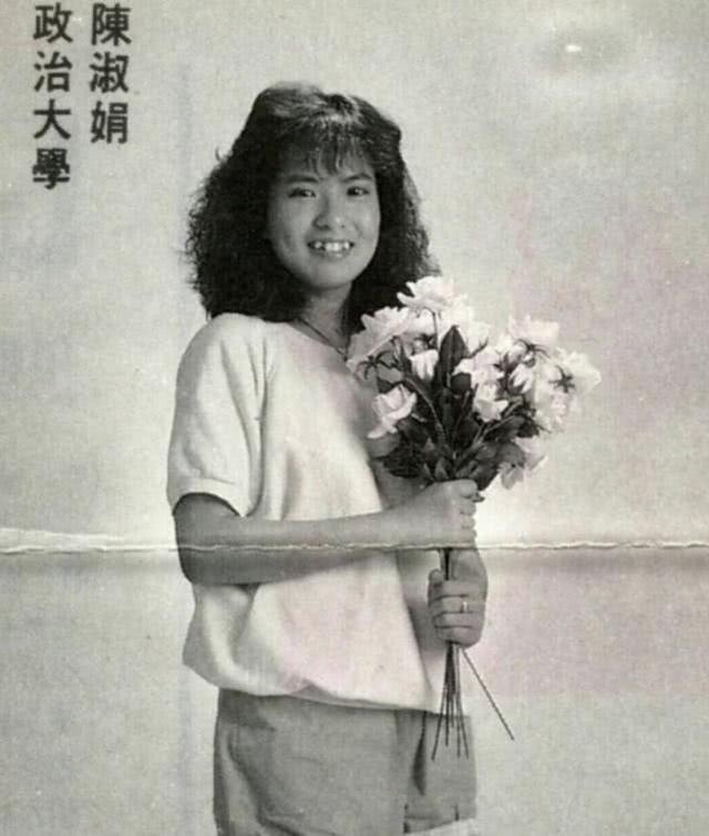 女星为生计酒吧驻唱遭混混挟持险被性侵，比赛