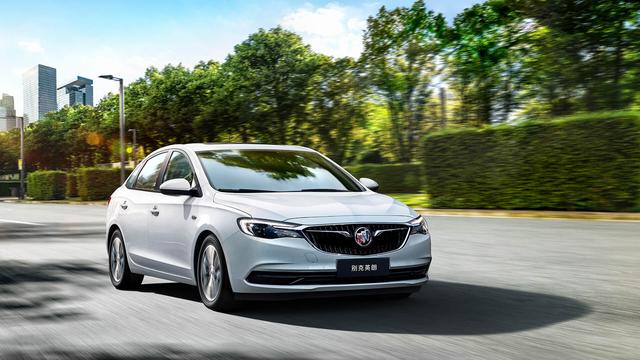 10万级别除了买卡罗拉朗逸，还有这些热门车型选