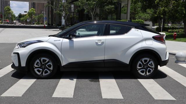 0~50km/h加速3.4s，试驾丰田C-HR EV，电动也不失驾驶乐趣