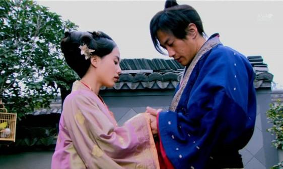 《聊斋志异》中的女鬼和女狐狸精，为什么她们