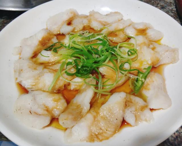 龙利鱼巴沙鱼谁更适合健身者？五款低脂无刺鱼肉食谱，脂肪仅0.8%