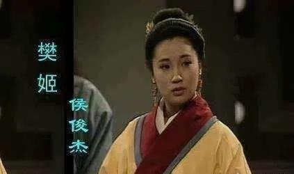 64岁的张铁林：曾有7段感情3个孩子，为何如今仍