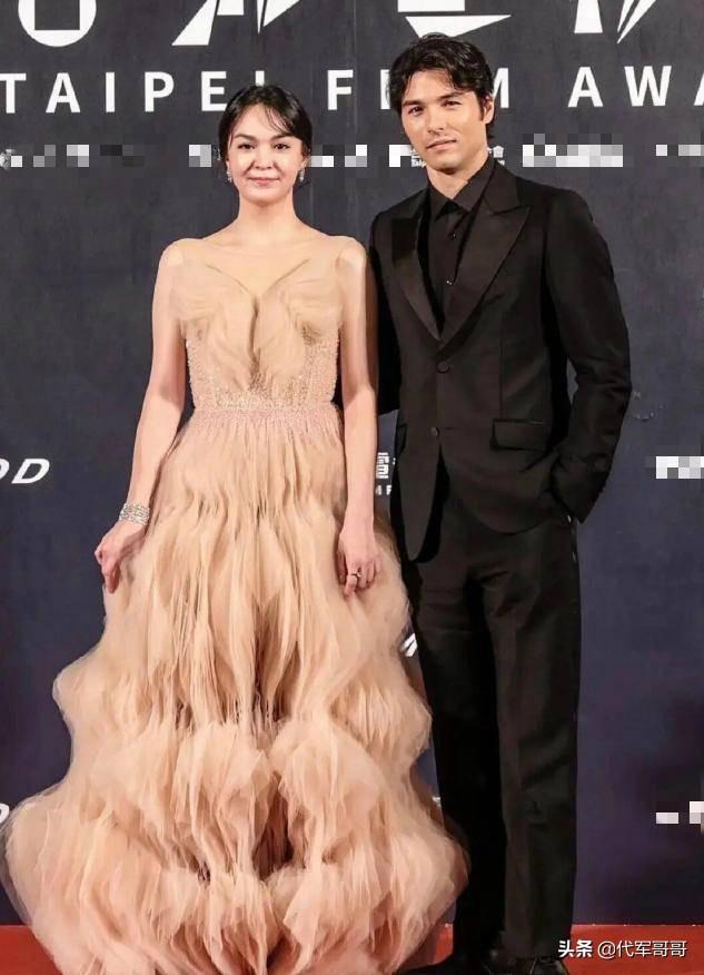 演杨贵妃出名的33岁混血美女，面部浮肿尽显老态，被吐槽美貌不再