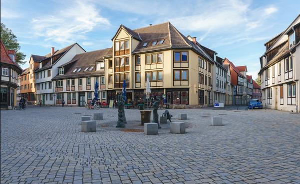 不欢迎中国人？米其林星级餐厅大厨引发众怒，