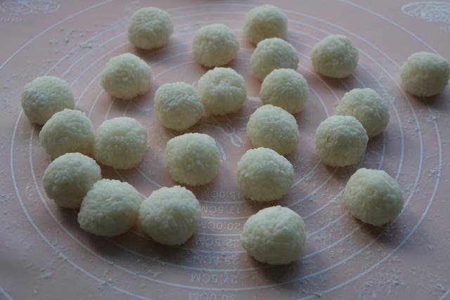 糯米這樣做實在是太好吃了，好吃到停不下筷子，做法再難也要吃