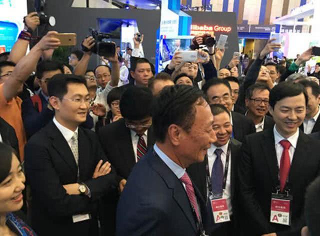 中国新首富诞生，财富大涨780亿，比马云还多出