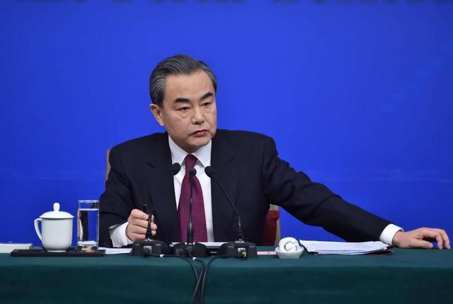 噩耗之下，中国4个邻居形势艰难，向中俄求援，王毅早已亮明态度