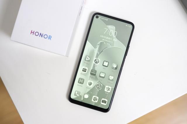 聊聊「中端旗舰」荣耀30S，麒麟820并不是其唯一