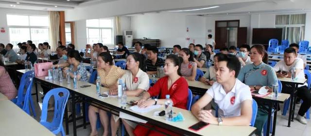 会昌县卫健系统“传承红色基因 牢记初心使命”红色诵读比赛开赛